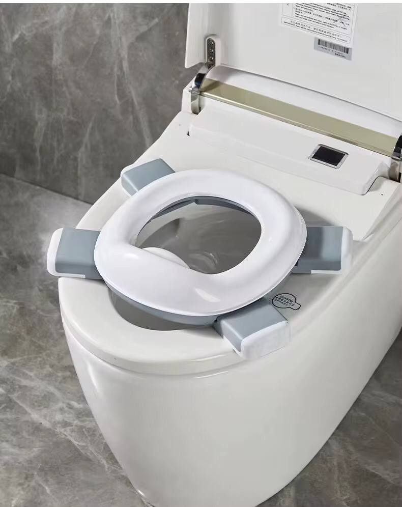 Foldable portable traininig potty