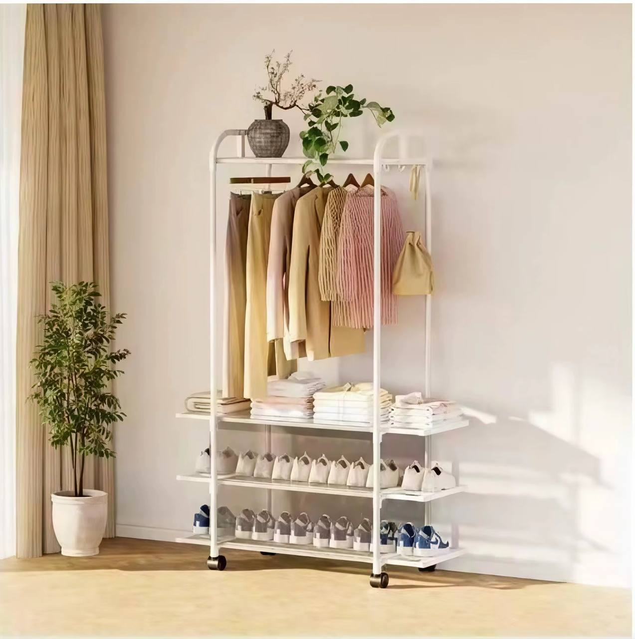 Clothing rack with wheels