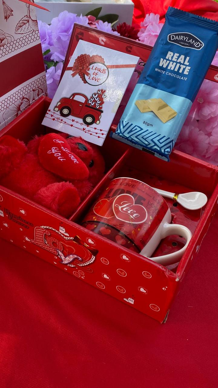 HOT VALENTINES LADIES GIFT SET