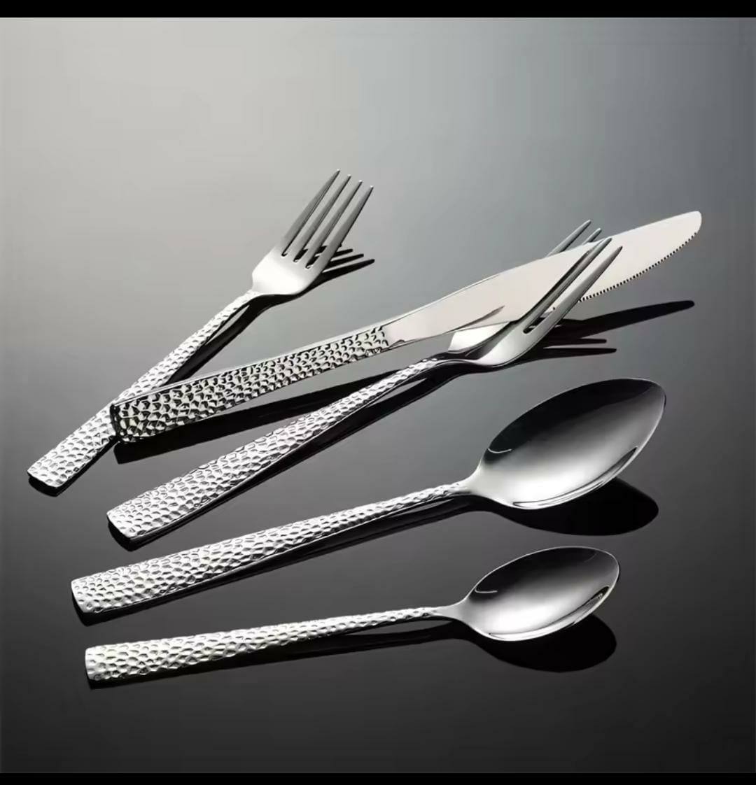 24 pcs Dining glister Astrid cutlery set with stand