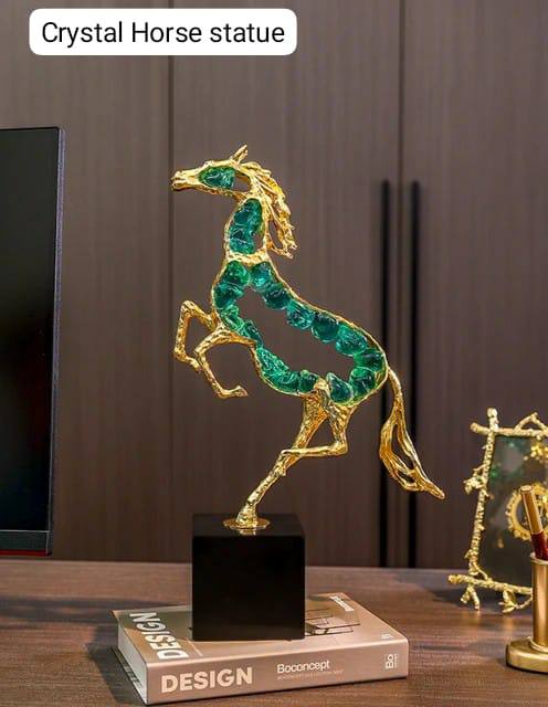 Luxury Modern crystal horse statue sculpture, spar handicraft ornaments,