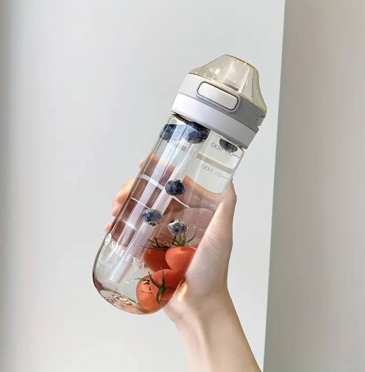 800ml with lock Lightweight Nonskid water bottle