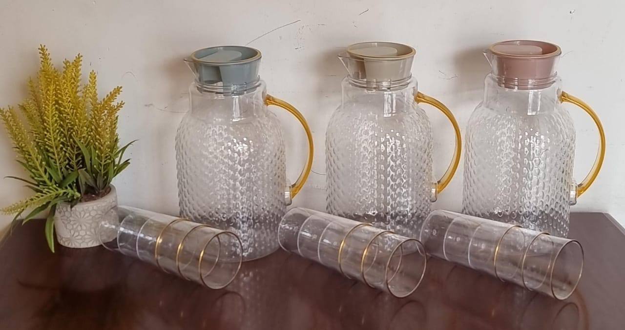 Stylish Clear acrylic water set (1.8l jug +3 - 220ml tumblers)
