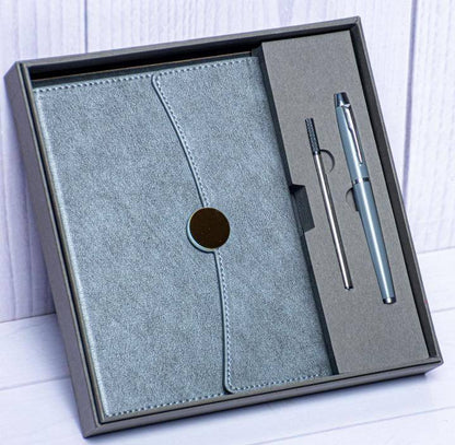 Make a Bold Statement with Executive Notebook Gift Sets