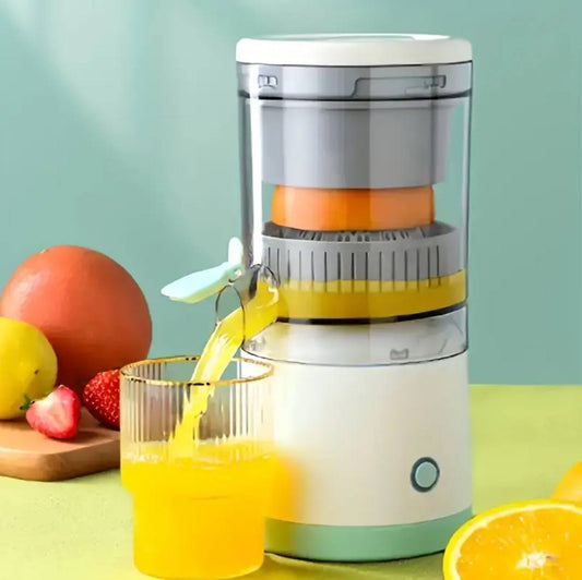 Portable automatic electric citrus juicer/squeezer