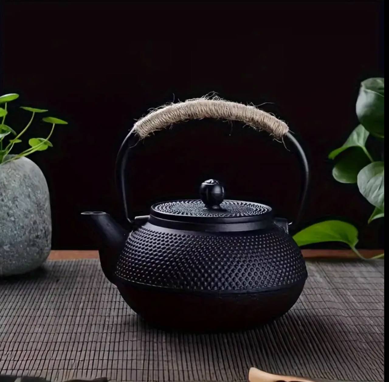 Original heavy duty cast iron tea pot with infuser, cast iron coaster and spoon