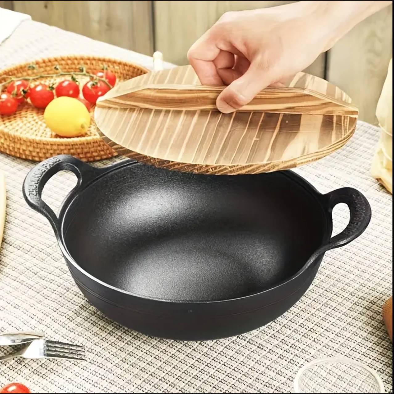 Pre-seasoned Pure Cast Iron Flat Bottom Wok with Wooden Lid