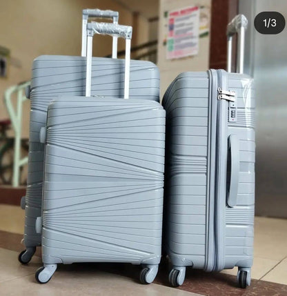3 in 1 Luxurious Unbreakable PP Suitcases