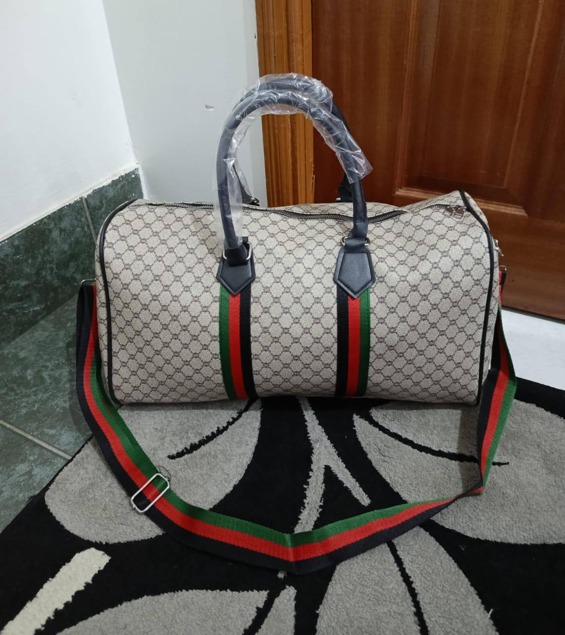 High Quality Vintage Duffle/Travel Bag