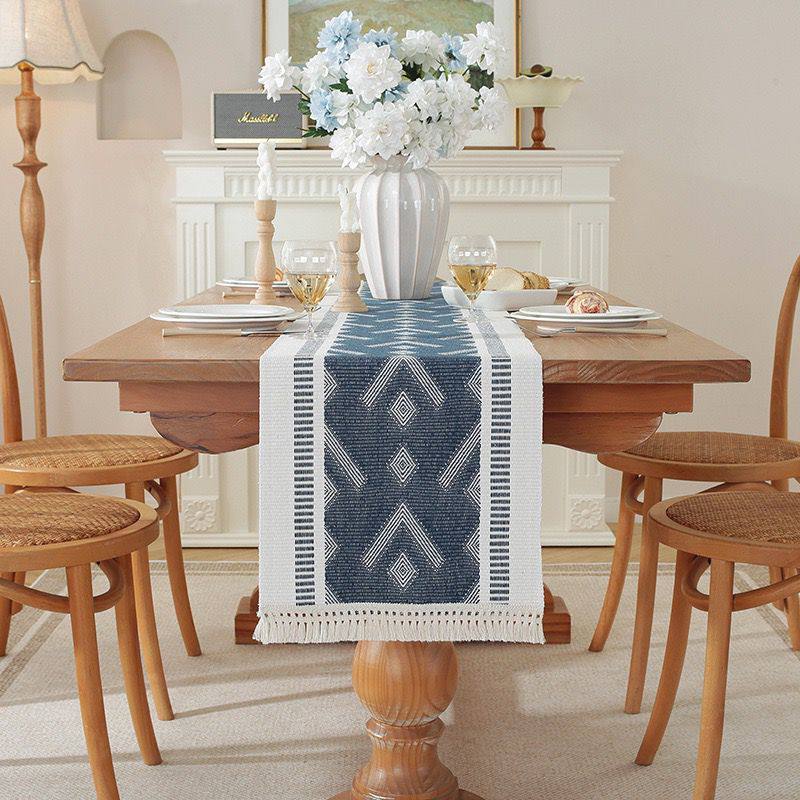 Modern Simple Tassel Cotton Linen Table Runner