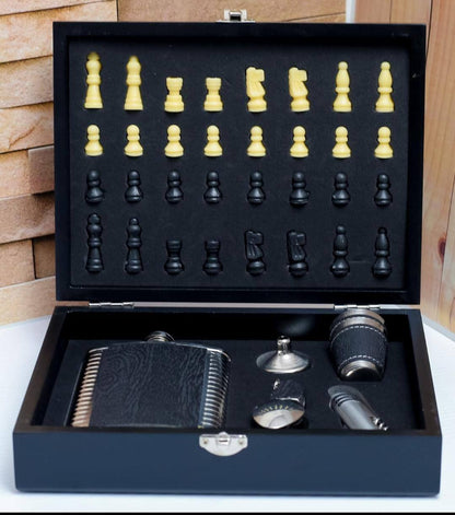 Wine flaskWood Board gift set with chess & Chess play set in