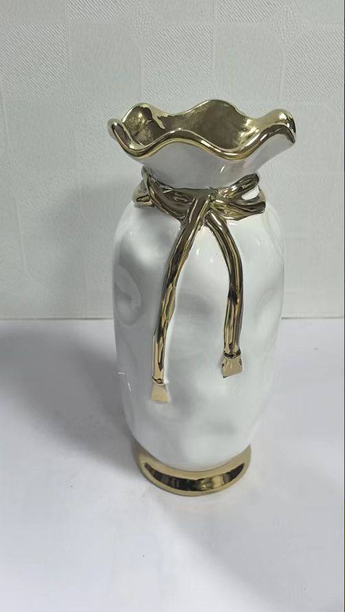 Luxury Ceramic Vase with Gold detailing