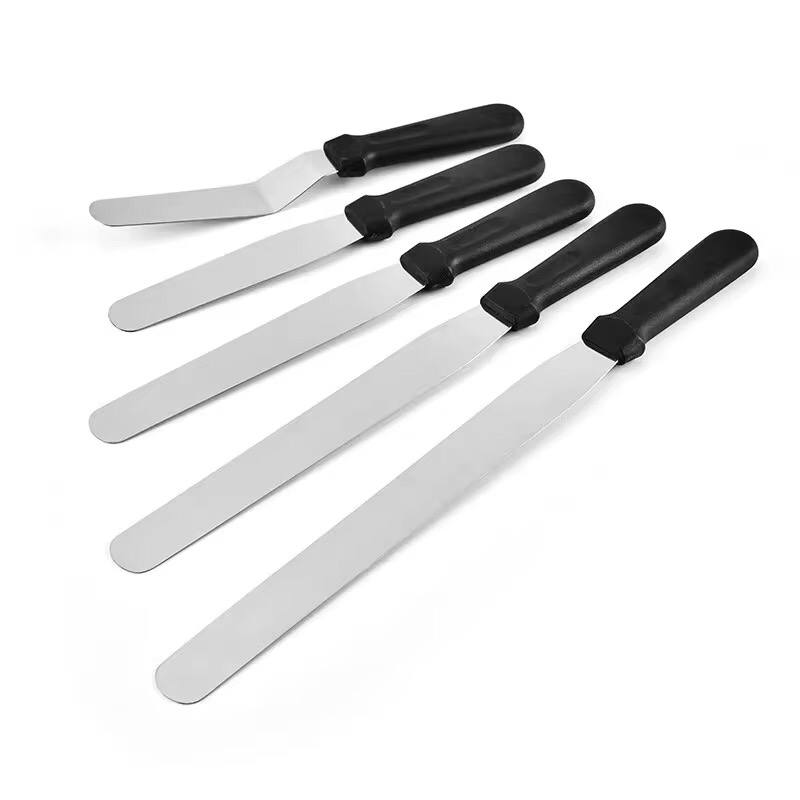 Plastic handle palette knife
