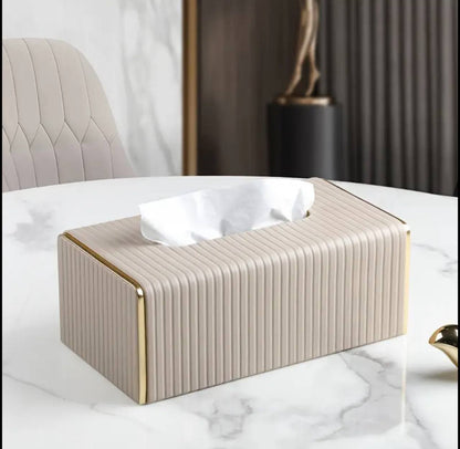 Vertical grooves serviette holder