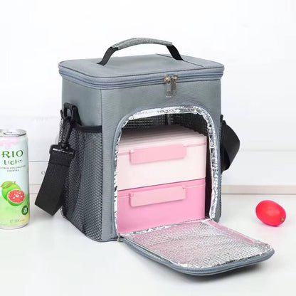 Large capacity 2 compartment lunch bag .