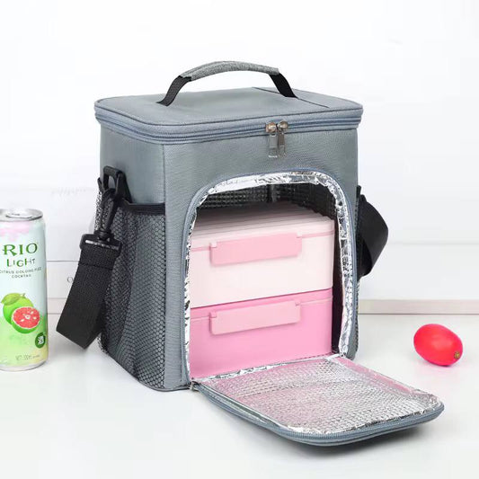 Large capacity 2 compartment lunch bag .