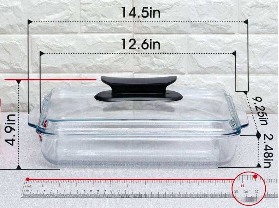 Casserole baking /storage tin with lid
