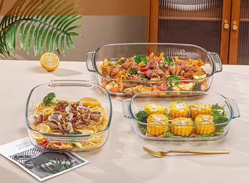 3pcs BAKING & MICROWAVEABLE glass casserole tins