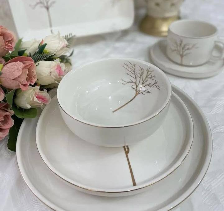 32pcs Elegant Floral European Porcelain Dinner set