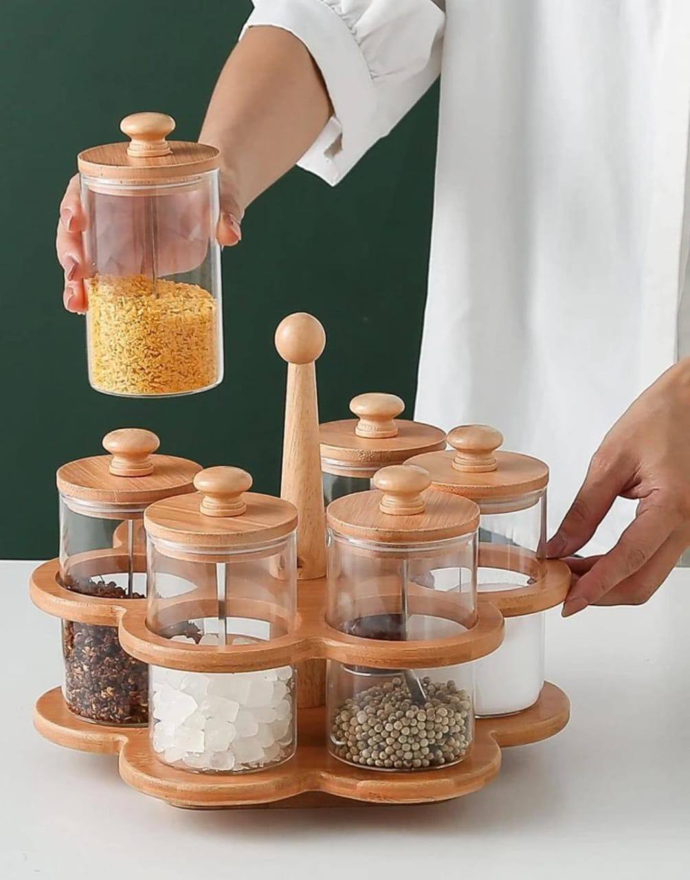 6 in 1 Rotating spice rack 
With spoon /Seasoning set with Bamboo stand