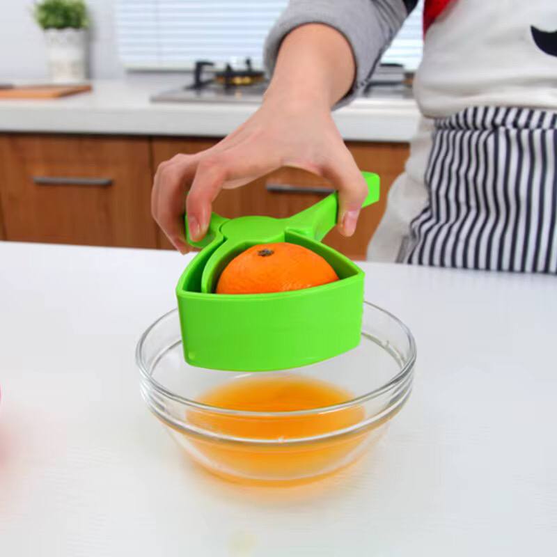 HARD PLASTIC lemon orange squeezer
