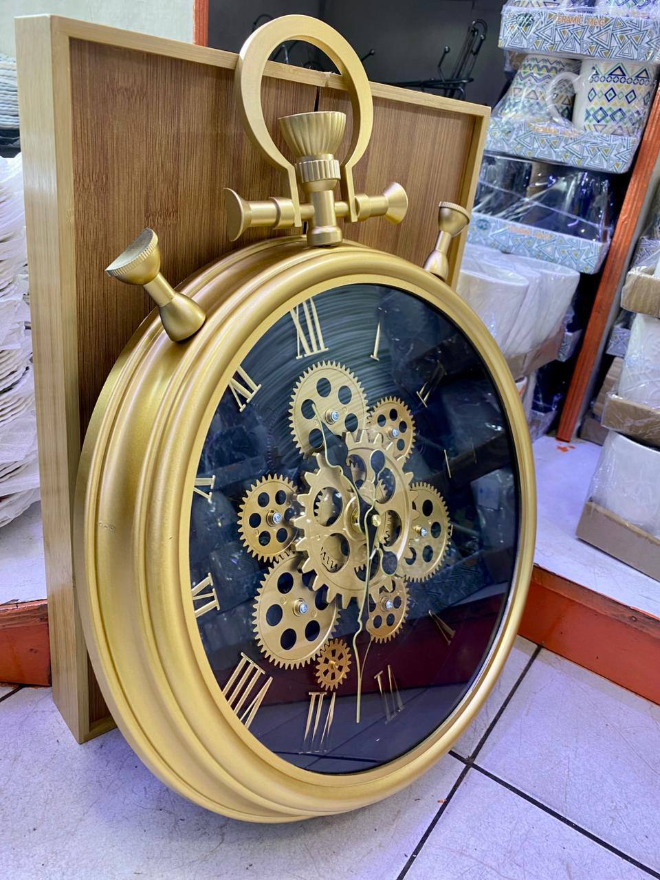 Gear face golden wall clocks