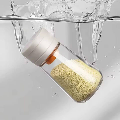 Moisture-Proof Glass Salt Shaker with Precise  Measure