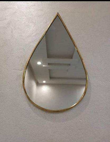 Decorative Oval shaped Mirror