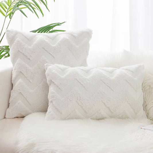 Wave Pattern Luxey Pillowcase
Solid Color Plush Cushion Cover