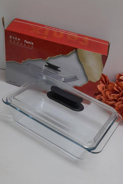 Casserole baking /storage tin with lid
