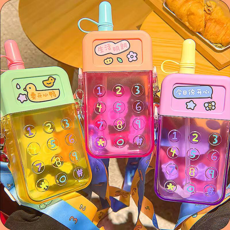 500ml Mobile Phone Shaped Water Bottle Adjustable Shoulder Straps for Kids and teenagers