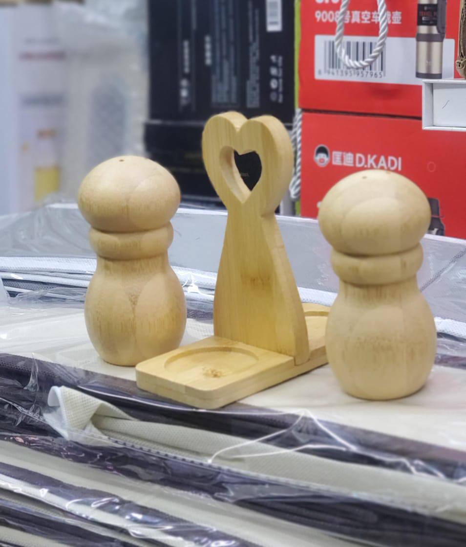 2 in 1 Bamboo salt shakers