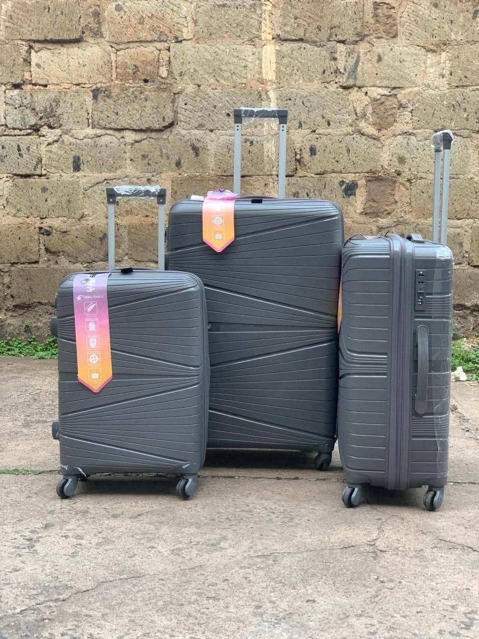 3 in 1 Luxurious Unbreakable PP Suitcases