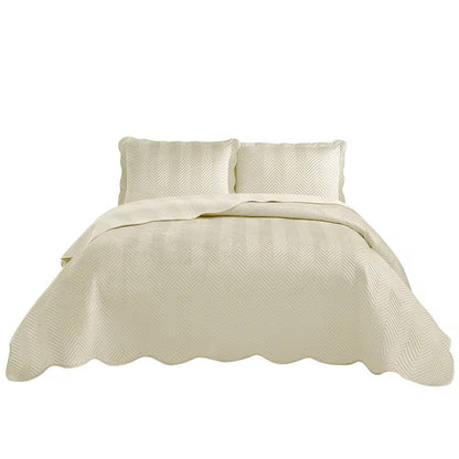Soft velvet bedcovers 
With 2 pillow cases