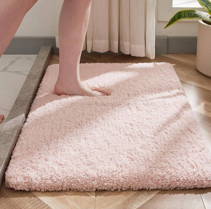 Bathroom absorbent fluffy mat