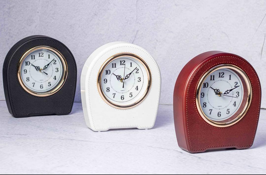 Elegant  Leather Table Clock