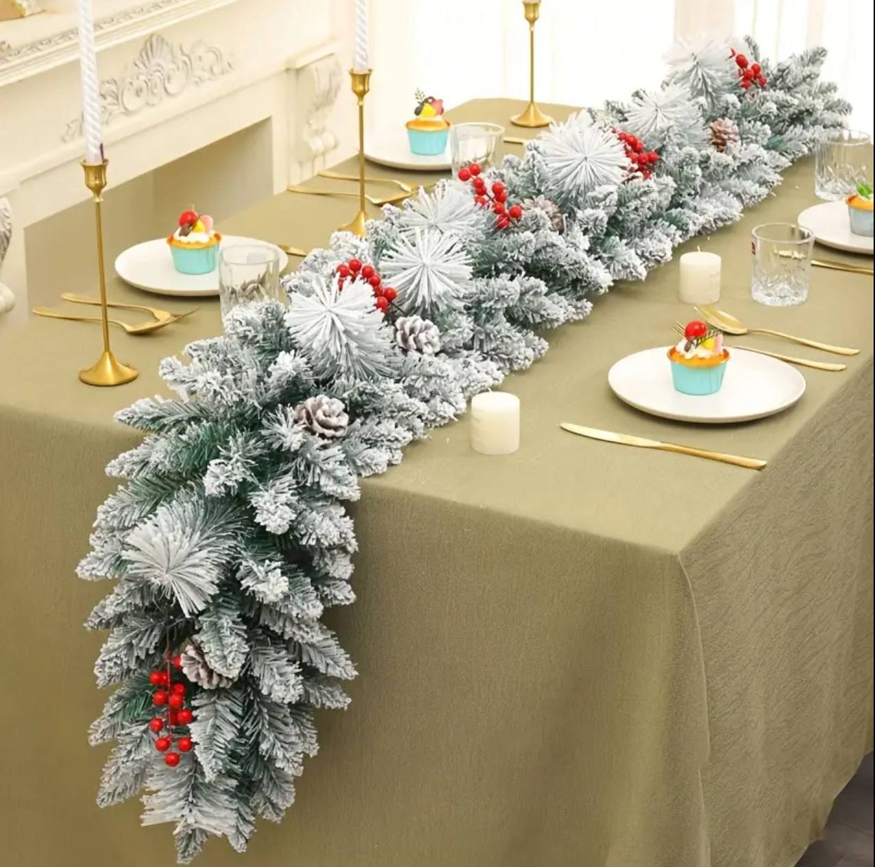 2.7Meters Christmas Snow Flocked Garland with berries & Corns