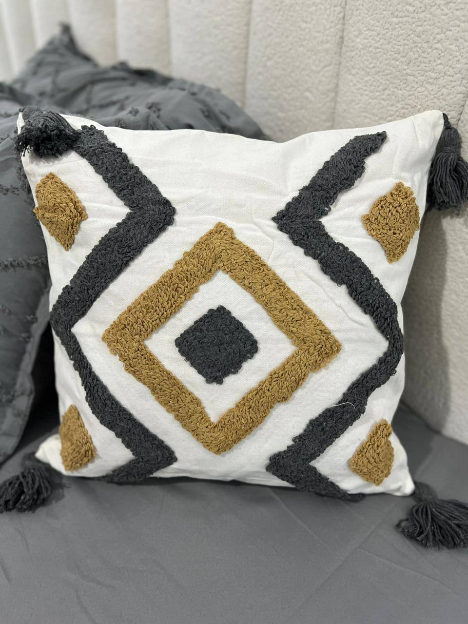 Fancy TUFTED/BOHO throw pillow covers with tassels