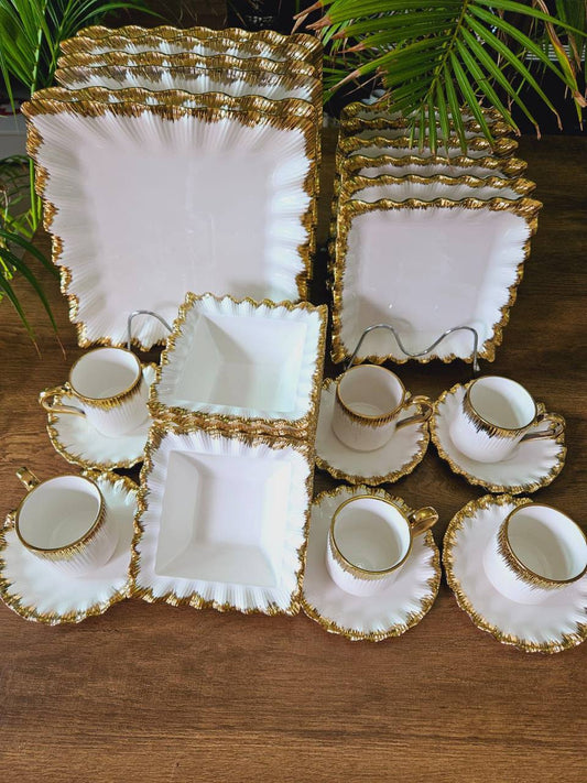 Flare gold dinner set