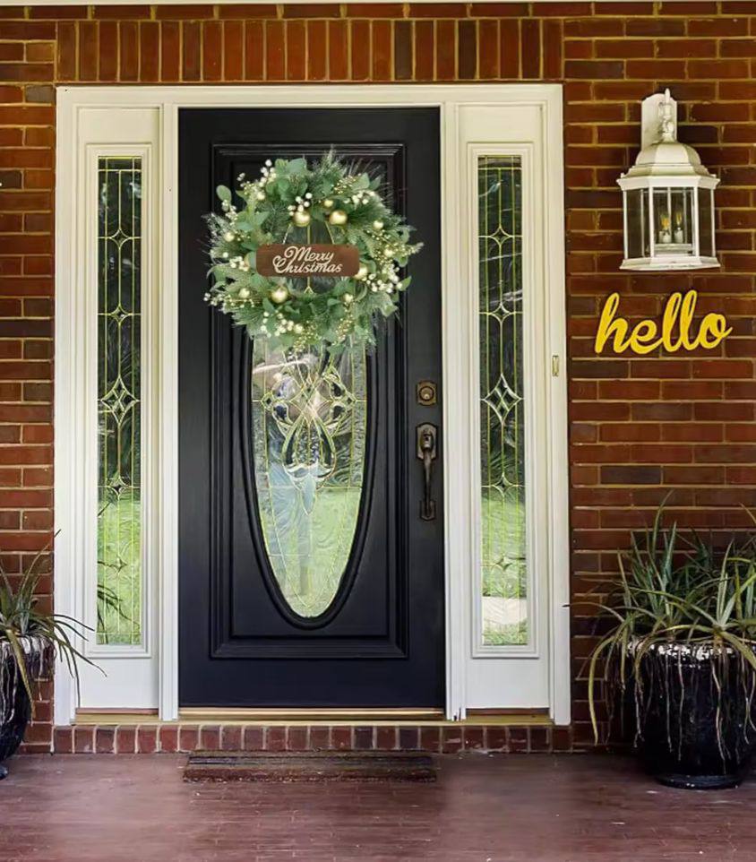 DOOR/ WALL CHRISTMAS WREATH