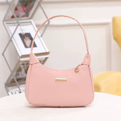 VERSATILE SHOULDER BAG