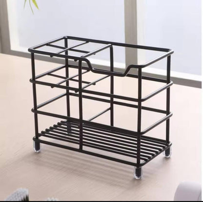 Metallic simple multipurpose organizer .