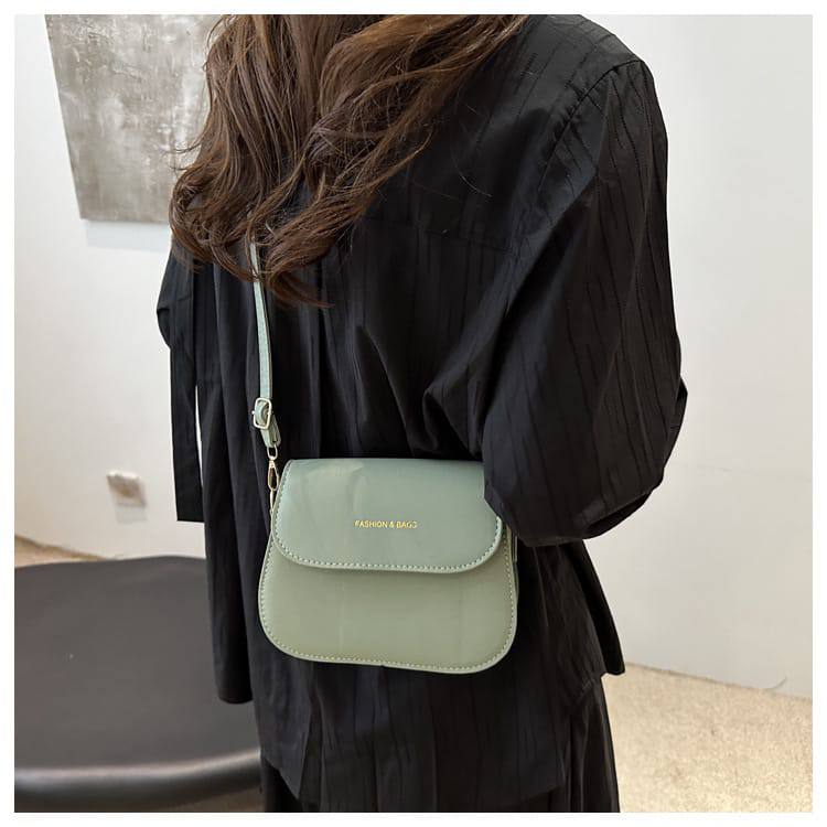 Wide Shoulder Strap Square Crossbody Sling Bag