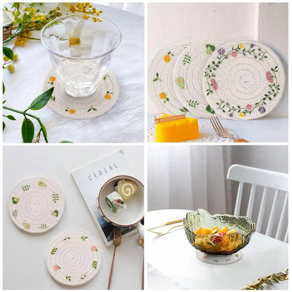 Woven place mats
2pcs