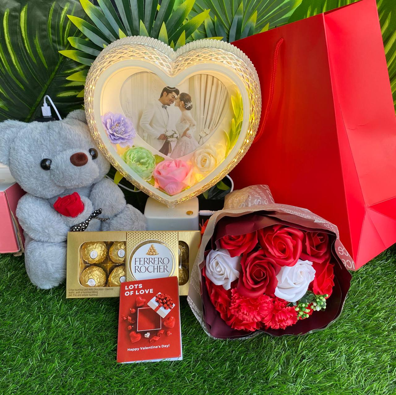 CUSTOMIZEDFANCY VALENTINES LADIES GIFT SET