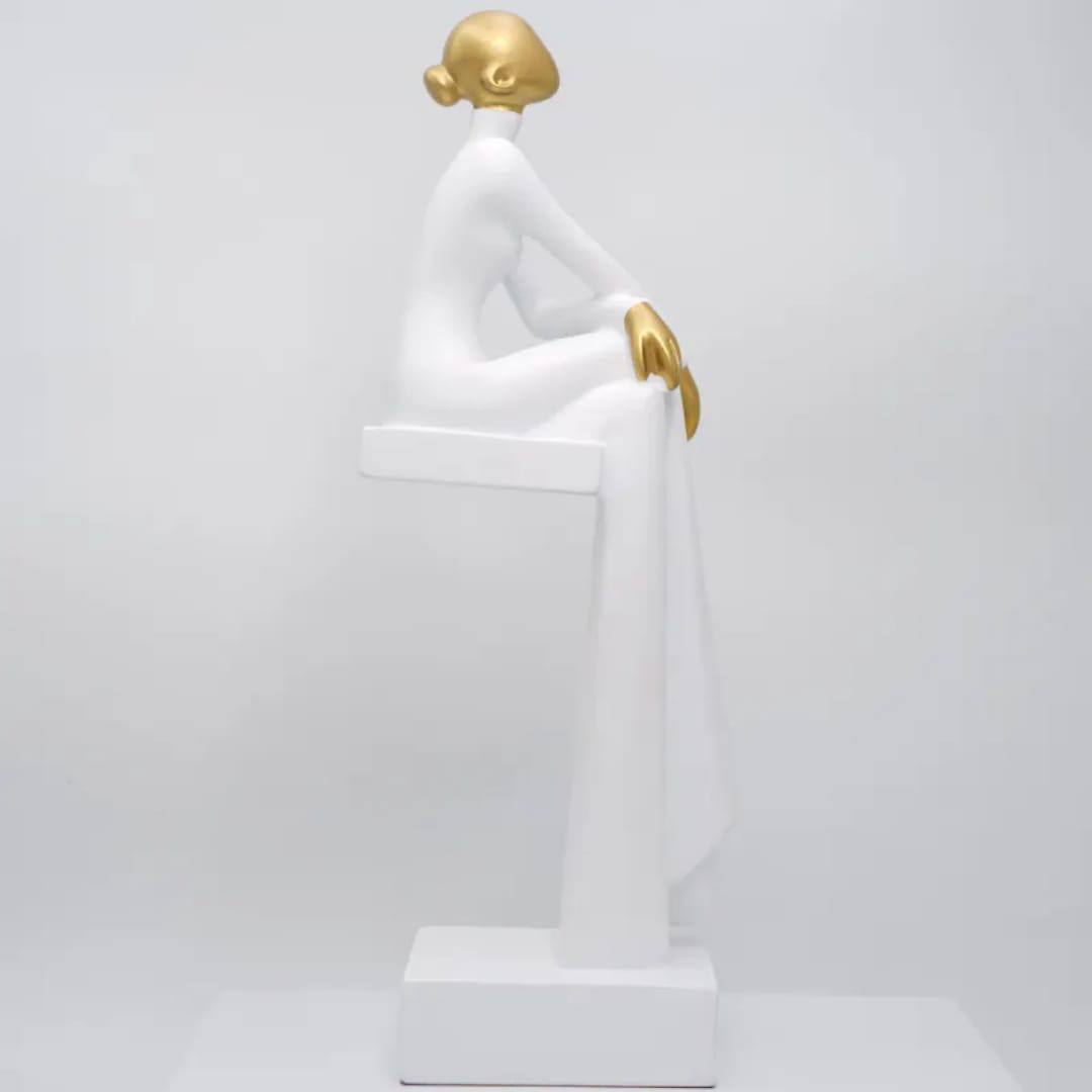 Office/home figure Modeling Resin Table Ornaments