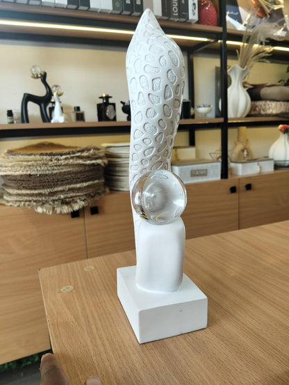 Office/home figure/ Modeling Resin Table Ornaments