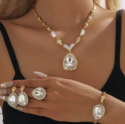 4 PC MATCHING JEWELLERY SETS