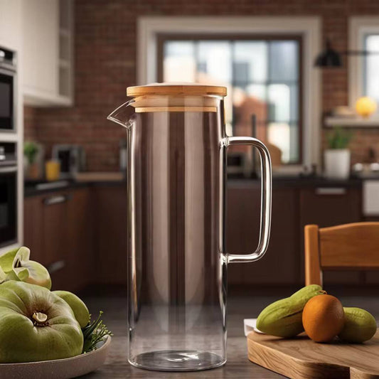 Heat resistant glass jug with an Airtight bamboo lid