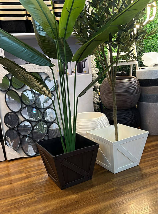 Premium  wooden finish whiskey square barrel planter